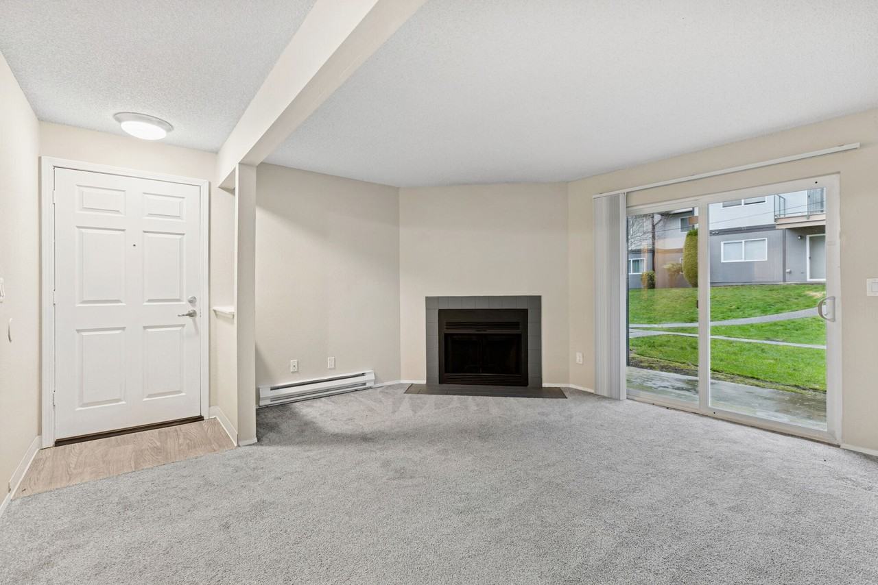 Tessera Apartments - Photo 6 of 23