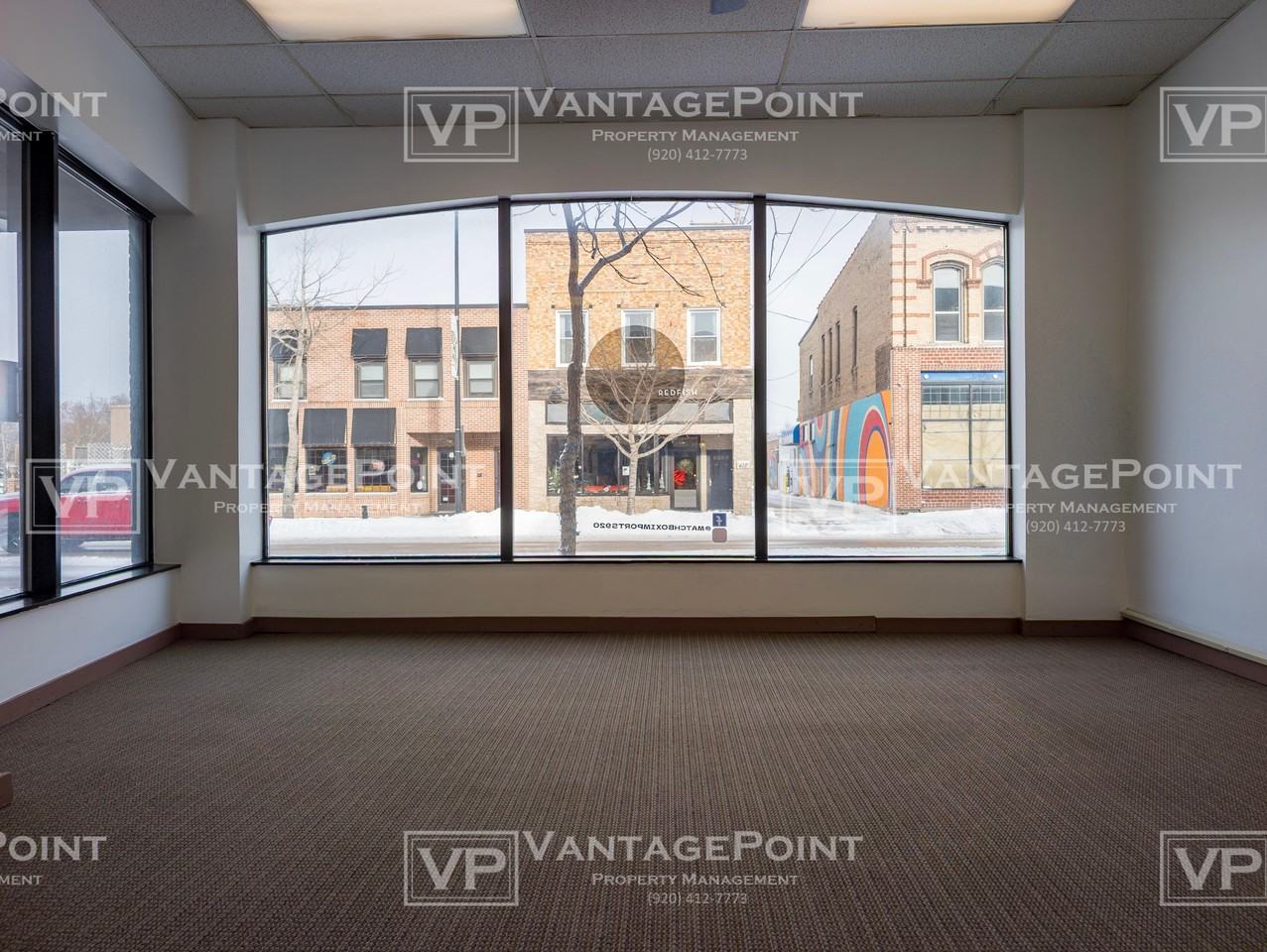 413 - 423 Dousman Street - Photo 3 of 10