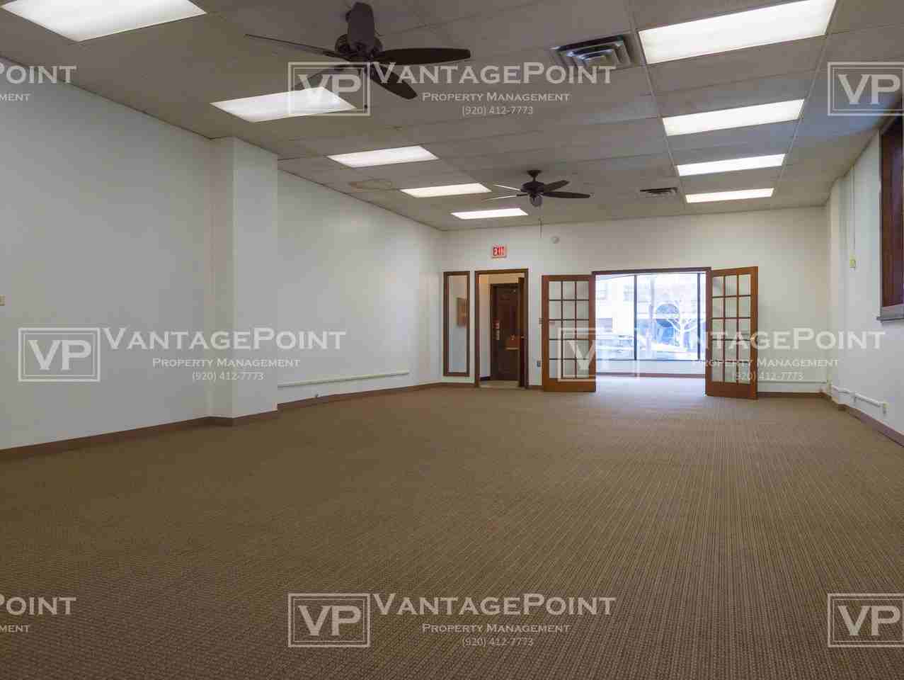 413 - 423 Dousman Street - Photo 7 of 10