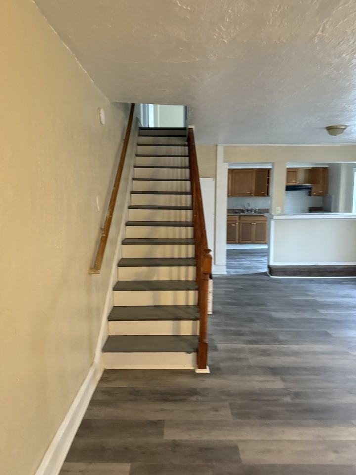 6 West Pitman Street - Photo 3 of 13