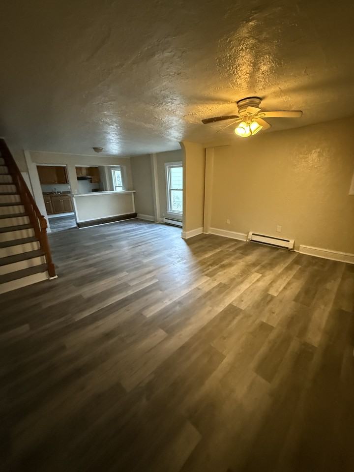 6 West Pitman Street - Photo 4 of 13