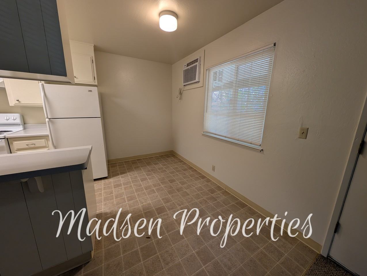 193 E. 1st Ave - Photo 4 of 16