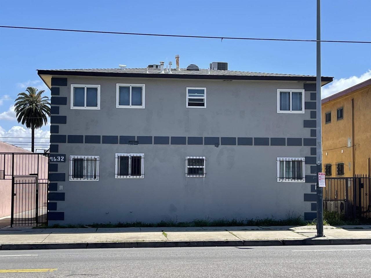 9632 Western Avenue - Photo 5 of 17