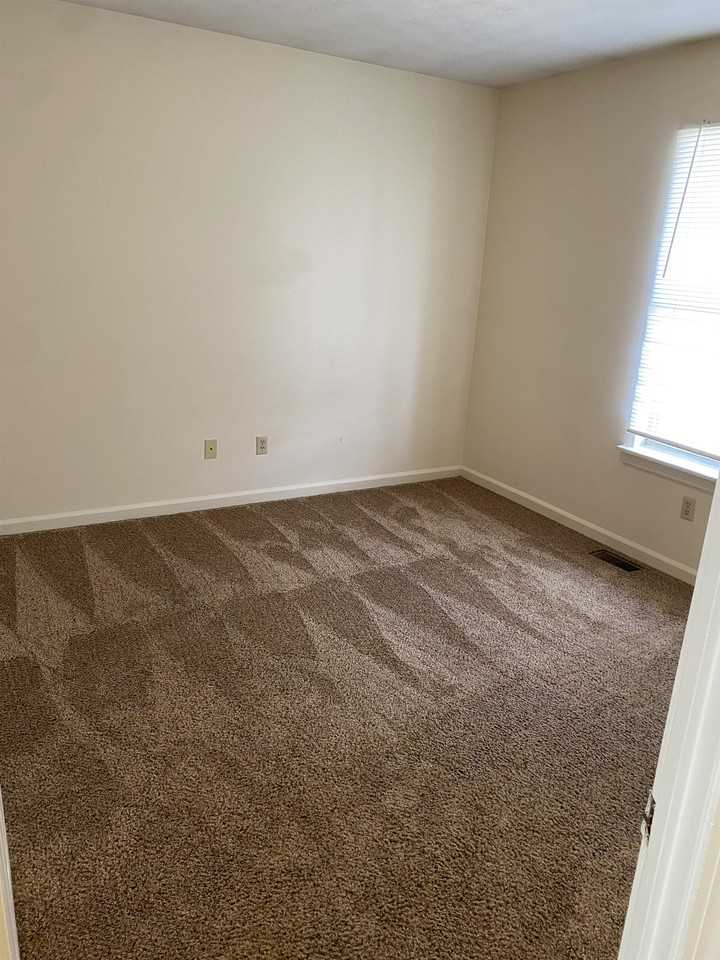 143 Alycia Drive - Photo 7 of 23