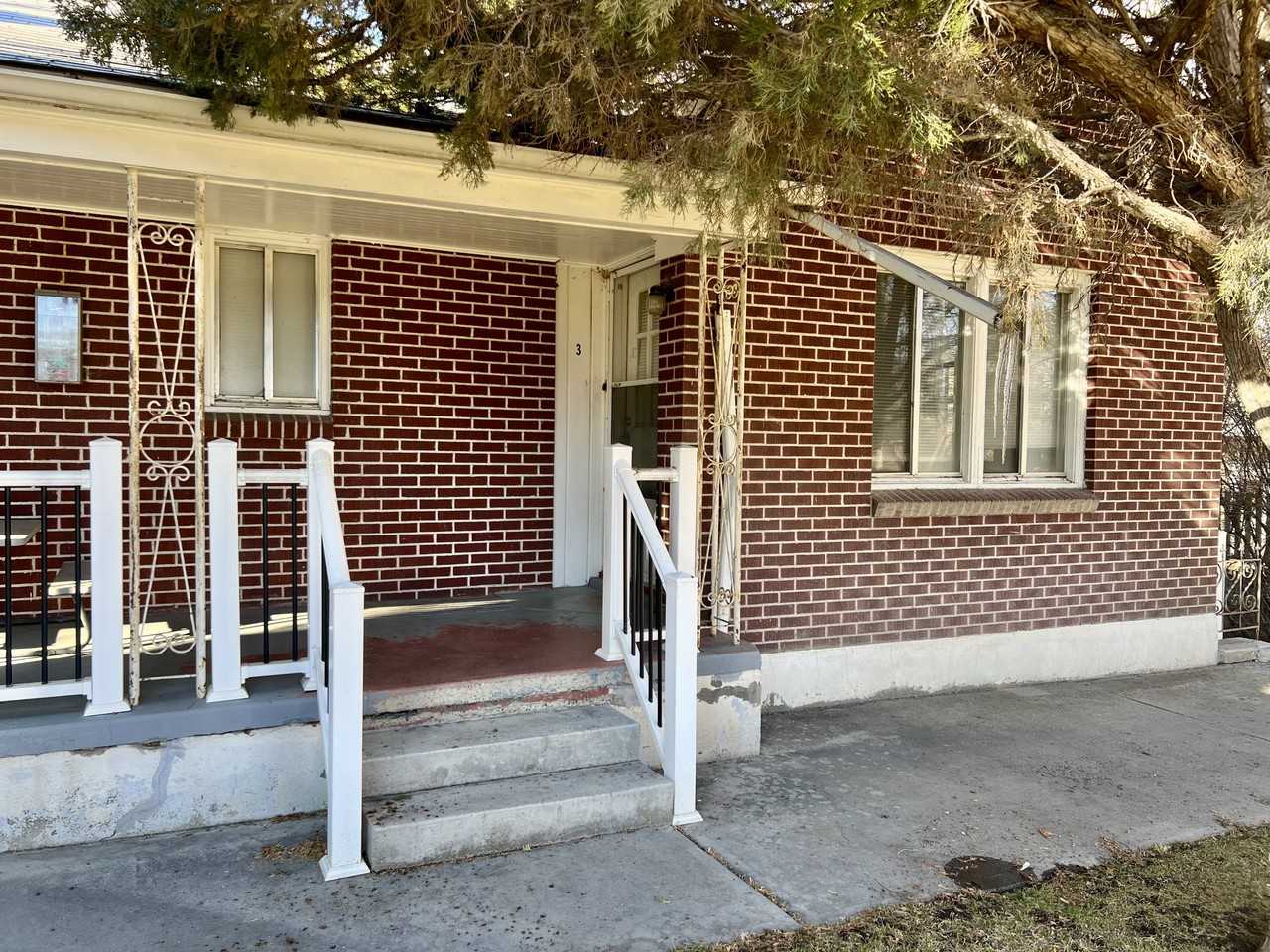 345 Maple Street - Photo 2 of 20