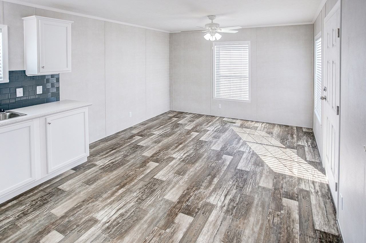 Rolling Meadows Manufactured Home Community - Photo 4 of 15