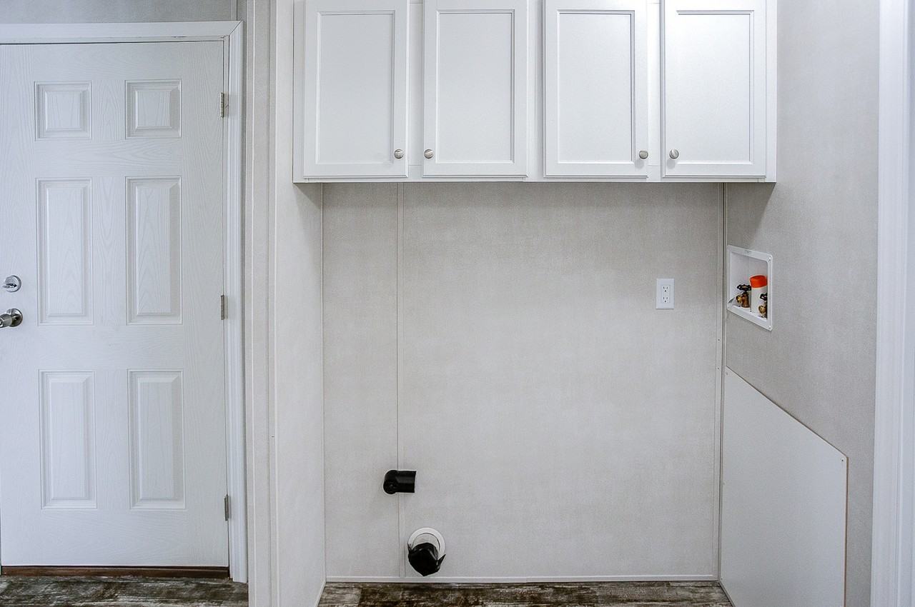 Rolling Meadows Manufactured Home Community - Photo 6 of 15