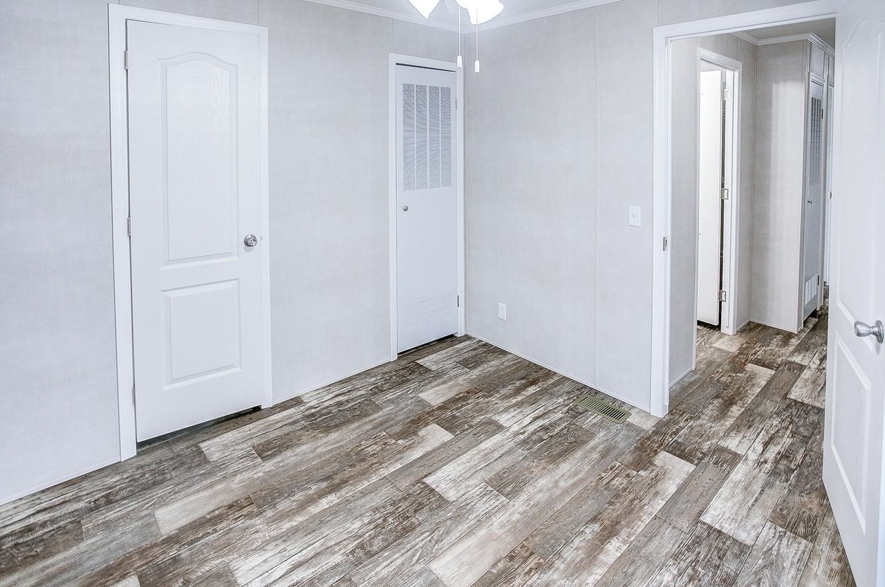 Rolling Meadows Manufactured Home Community - Photo 7 of 15