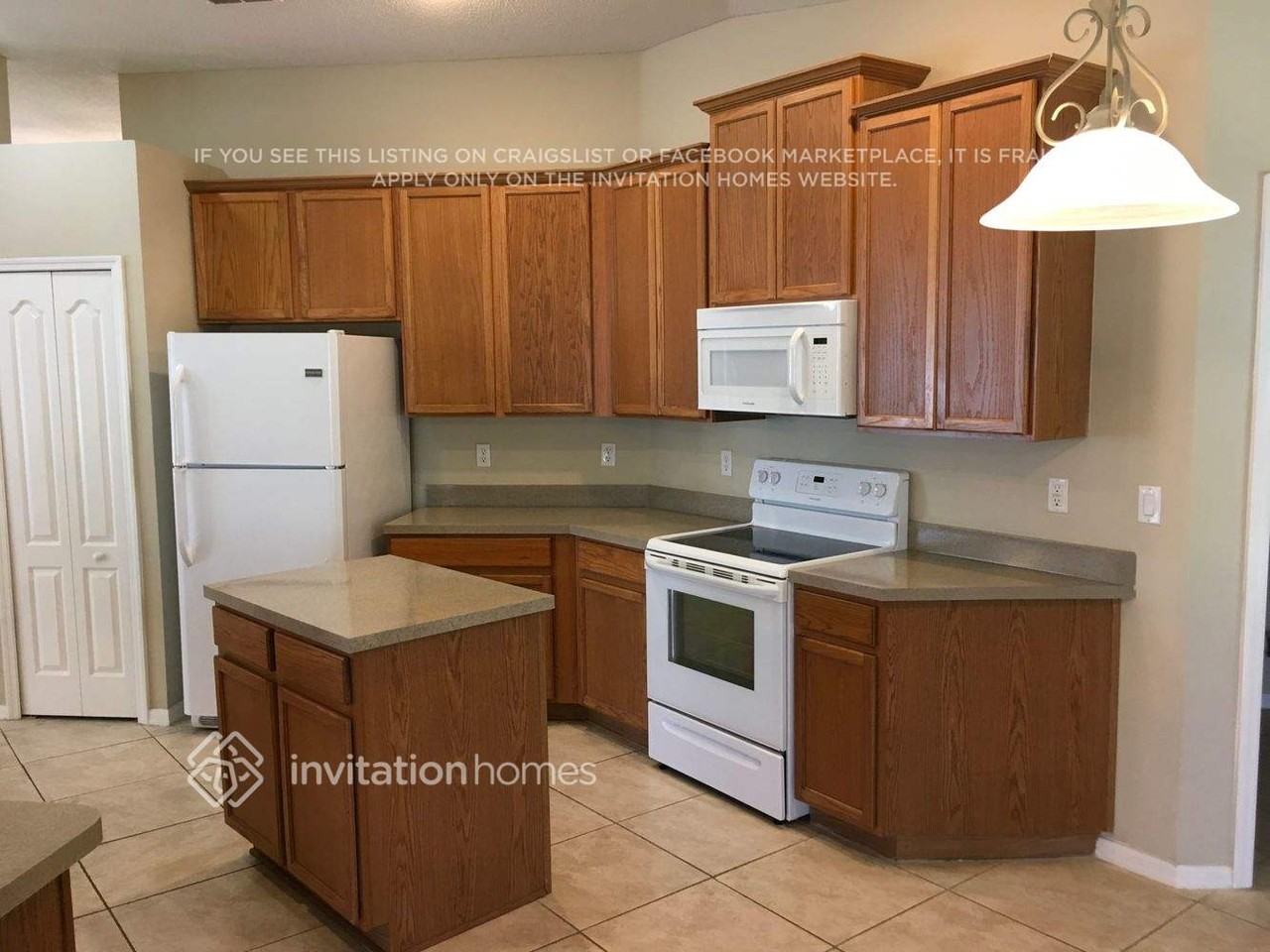 3240 Millpond Ct - Photo 5 of 14