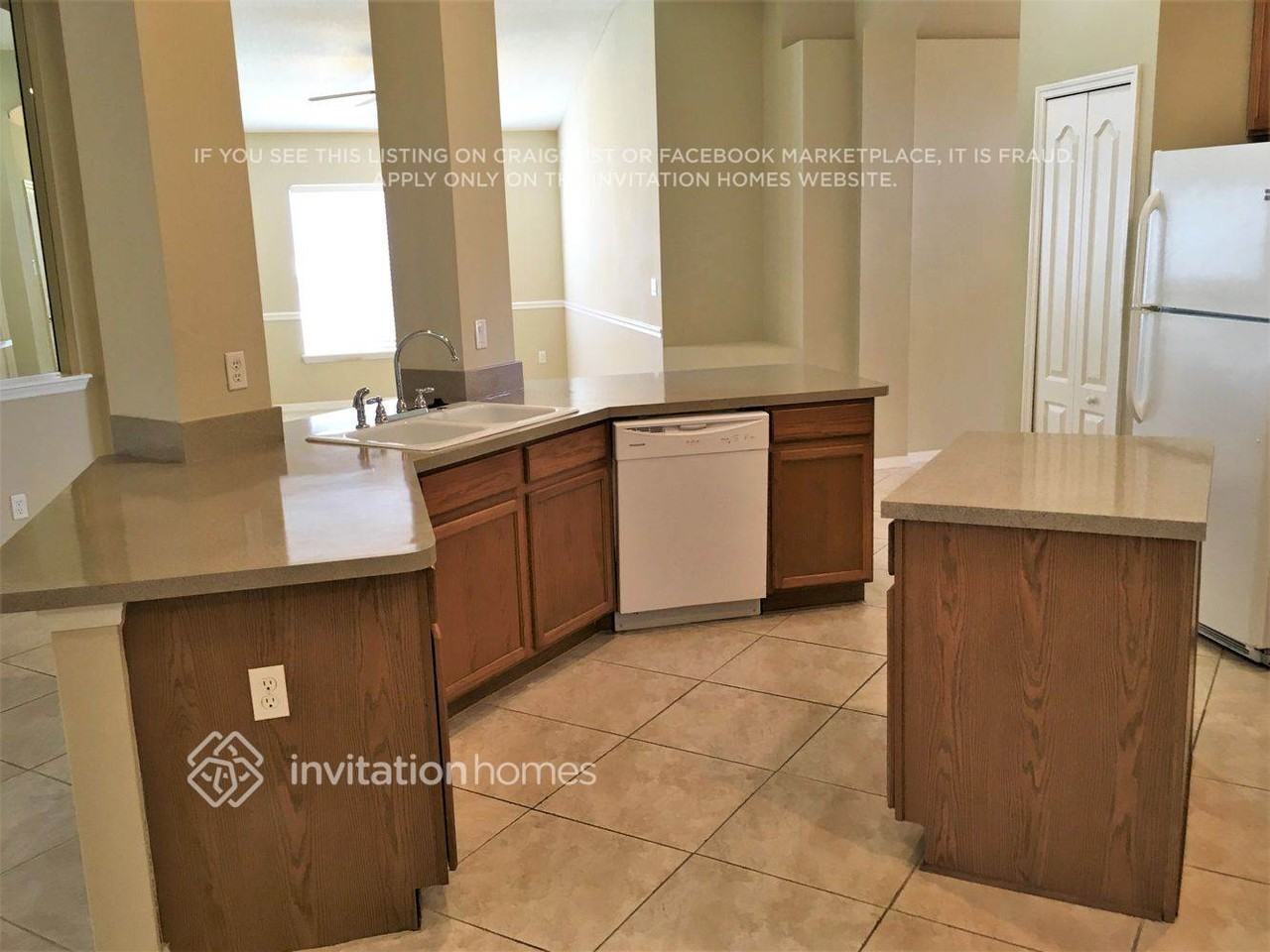 3240 Millpond Ct - Photo 6 of 14