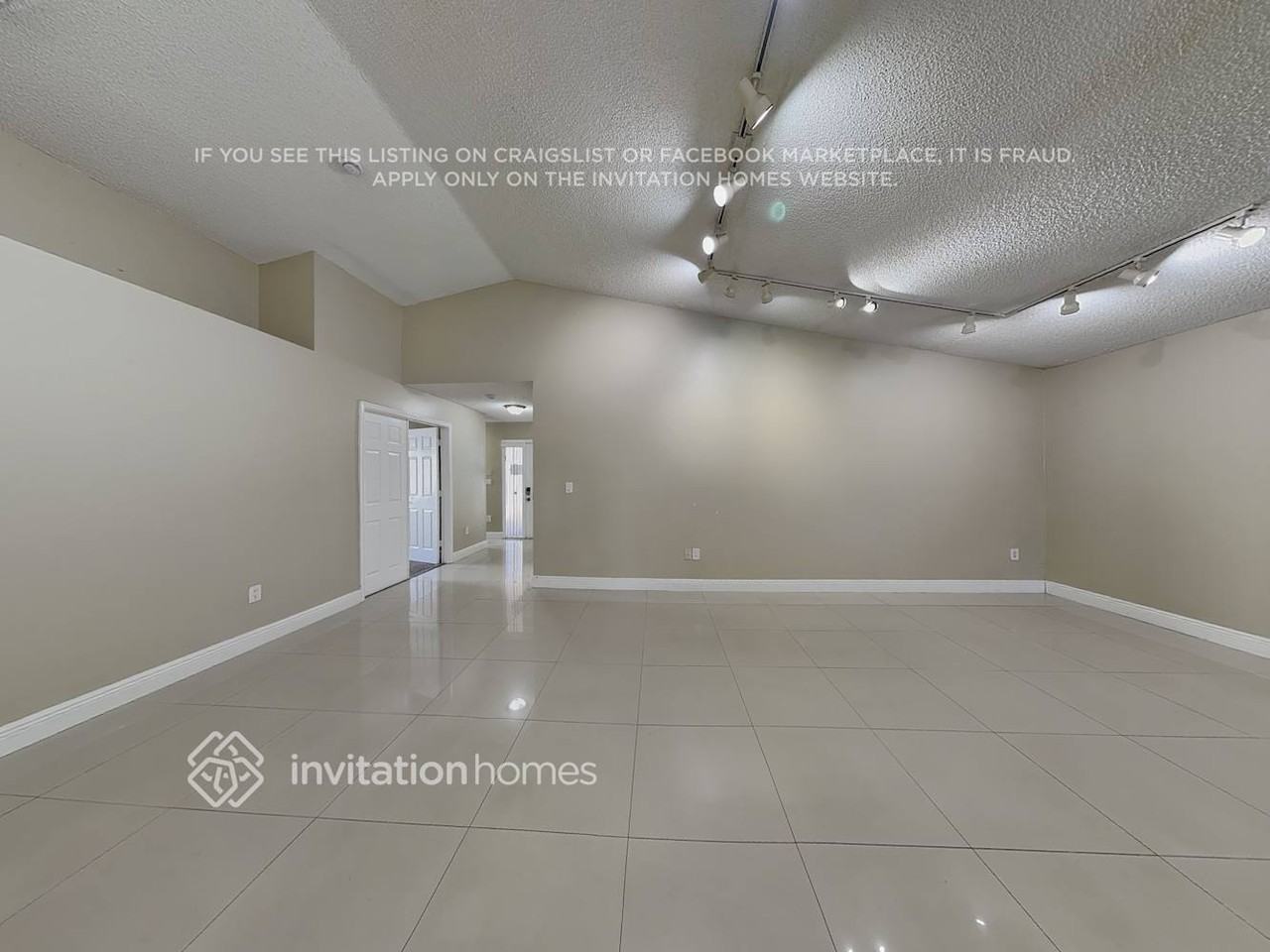 1001 Nw 125th Ter - Photo 3 of 23