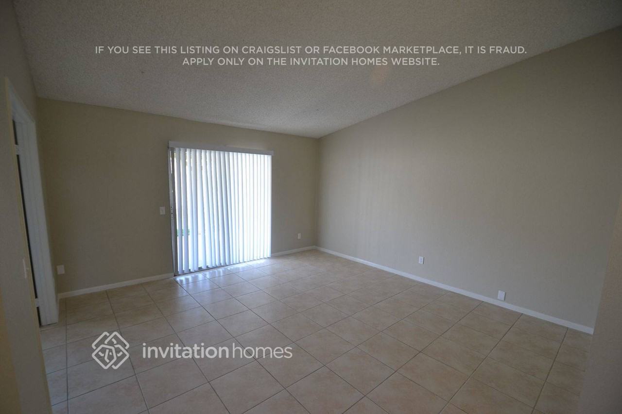 7775 Whitewood Dr - Photo 3 of 8