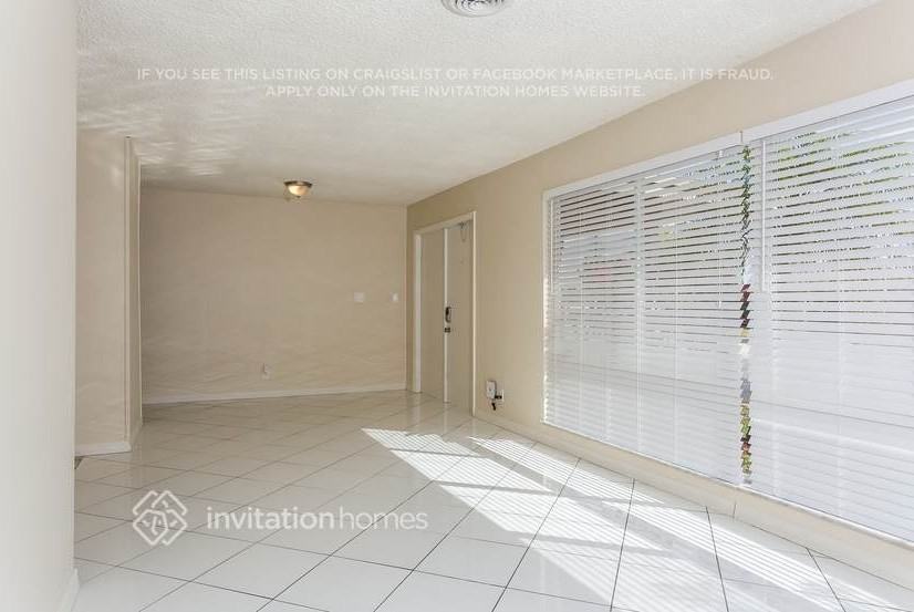 8119 Nw 72nd Ave - Photo 3 of 22