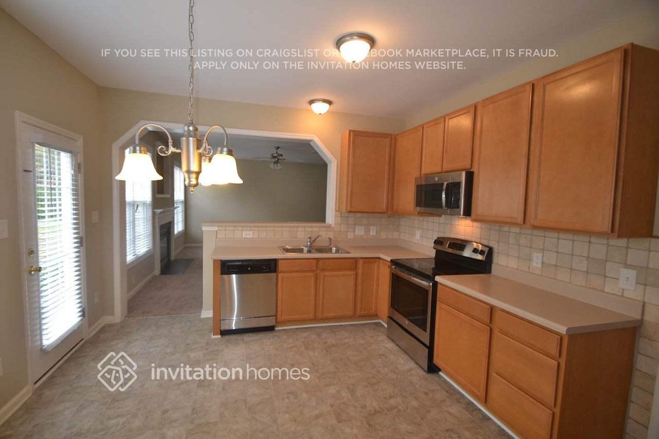 7807 Green Mill Dr - Photo 6 of 18