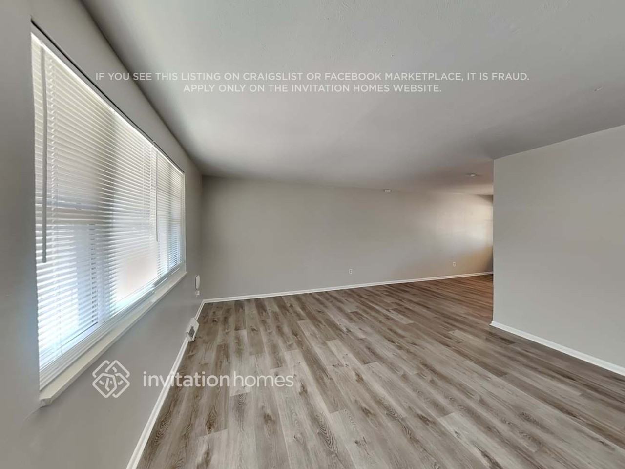 7113 W Hinsdale Dr - Photo 5 of 21