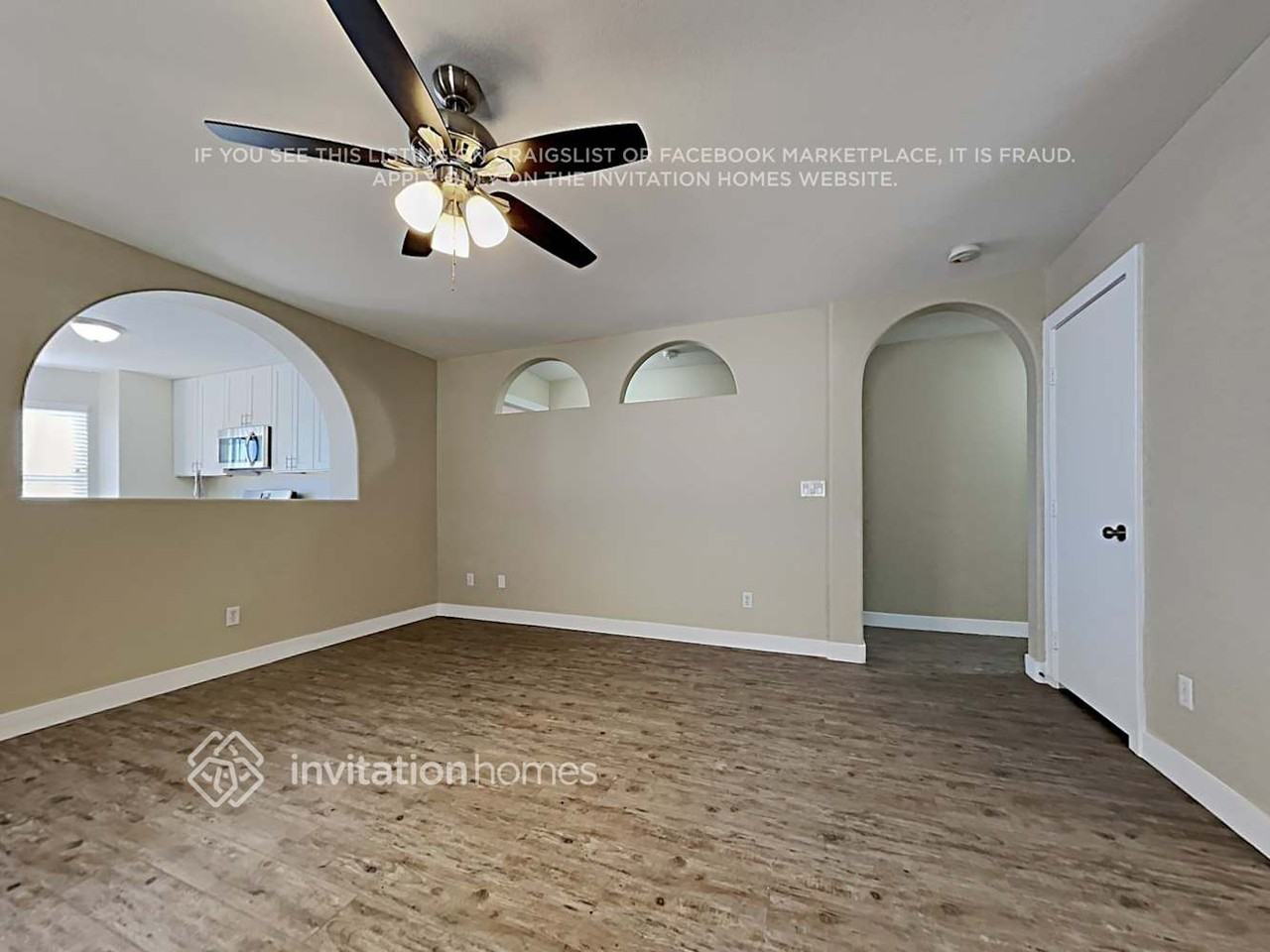 7836 Sedalia St - Photo 4 of 18