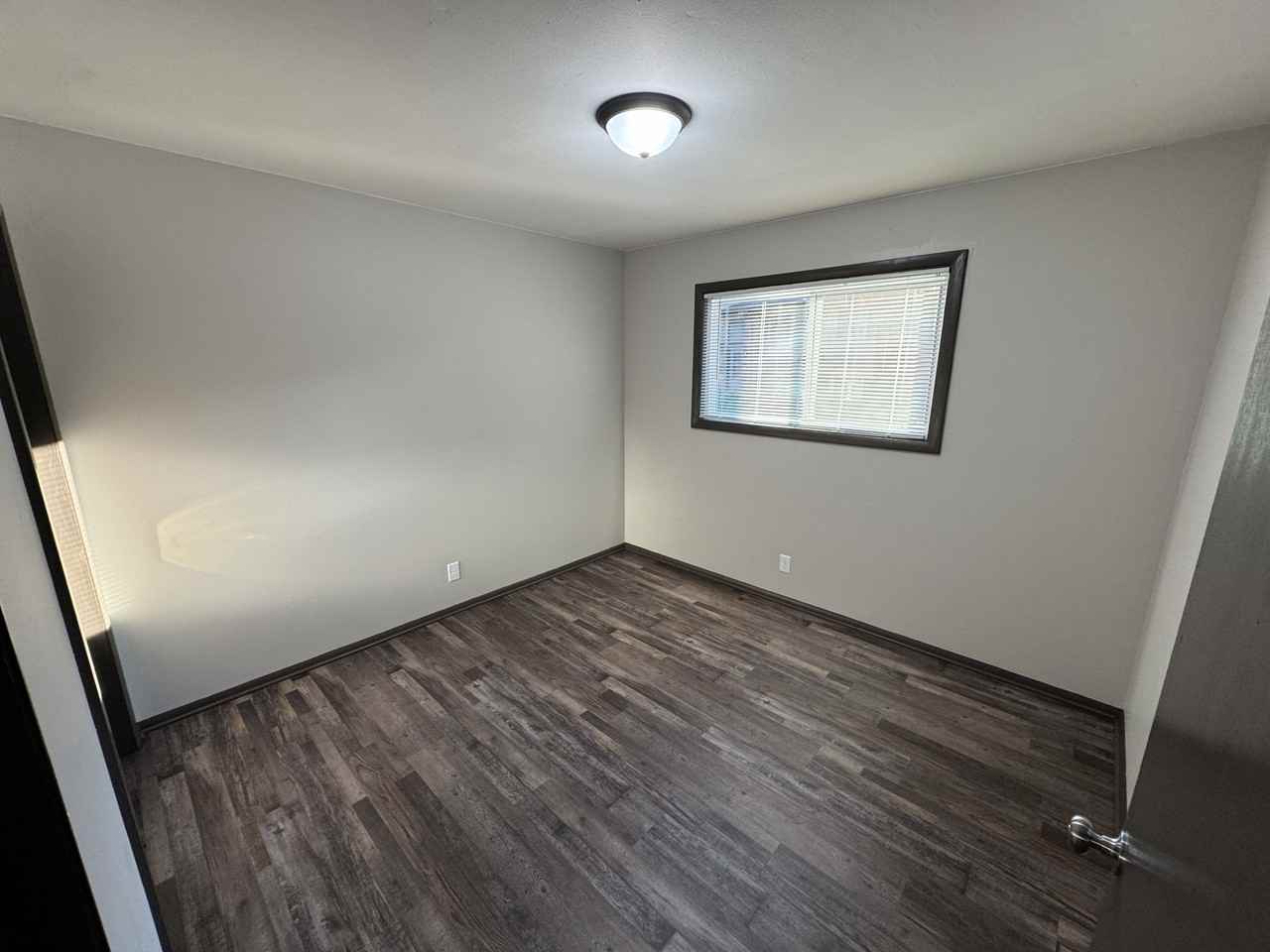 828 East Milwaukee Street - Photo 6 of 7