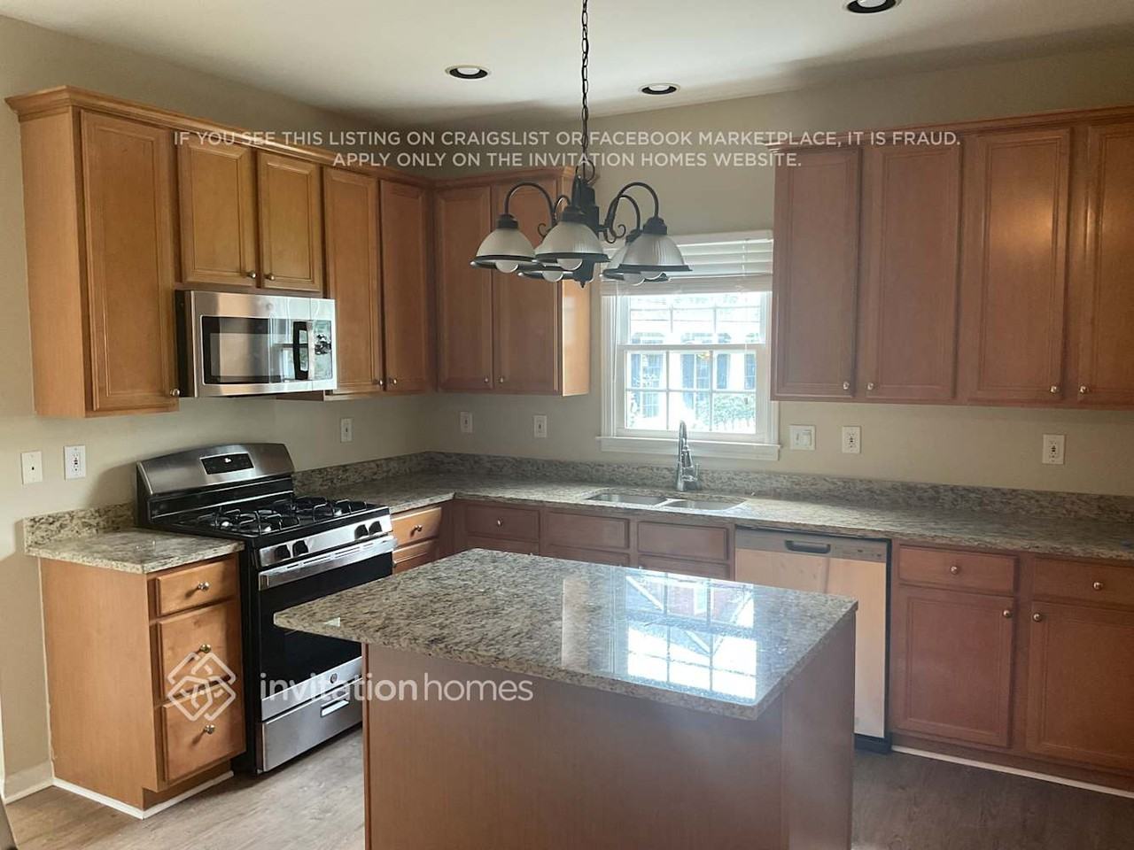 799 Gardenside Cir Se - Photo 4 of 13