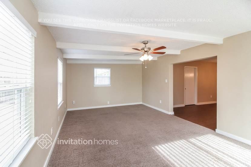 1231 Rutherford Dr - Photo 3 of 15