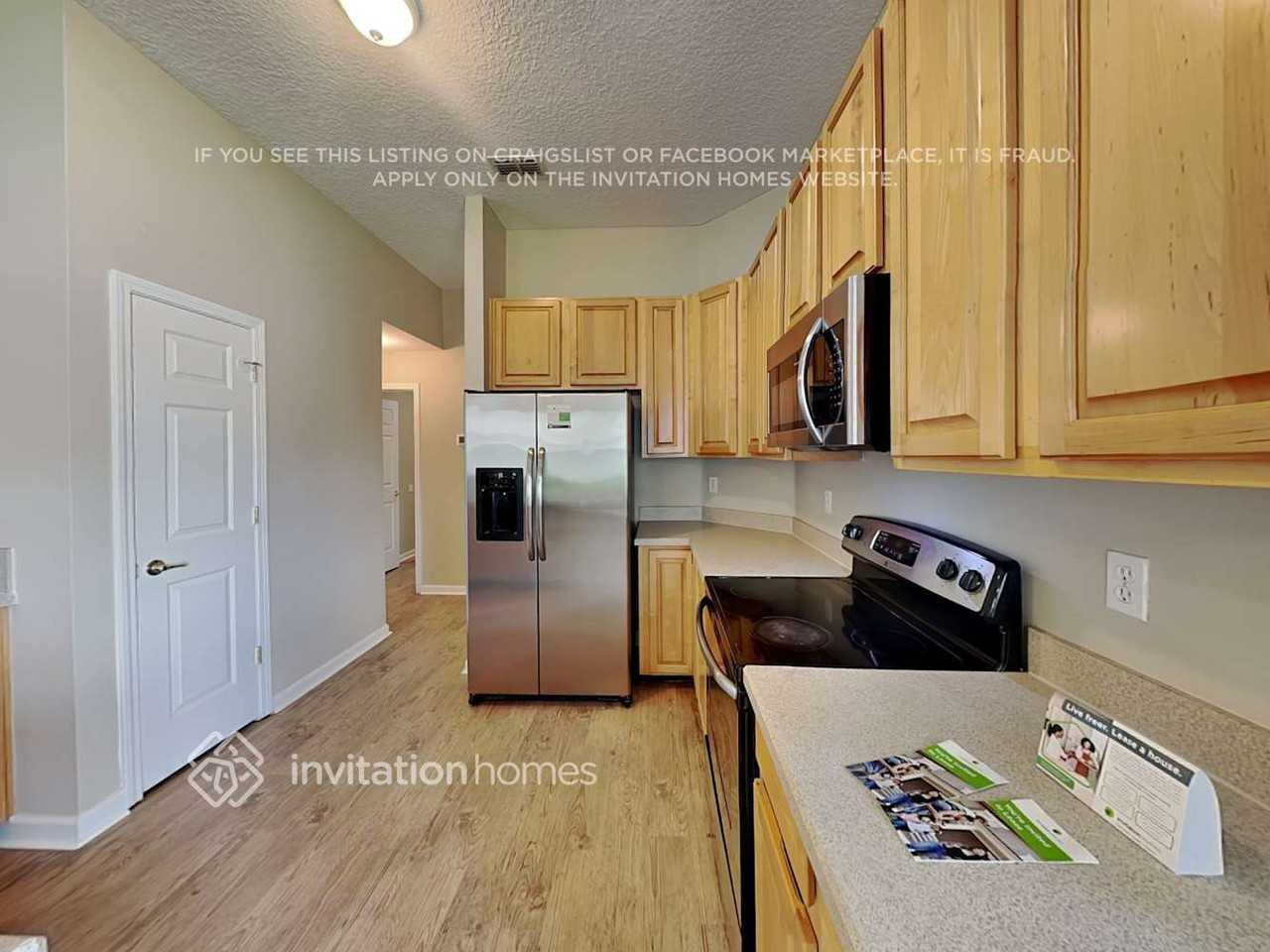 1029 Deer View Ln - Photo 7 of 19