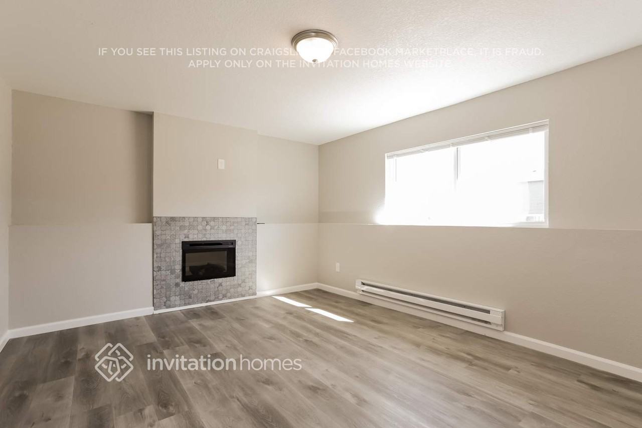 18022 E Kepner Dr - Photo 3 of 15