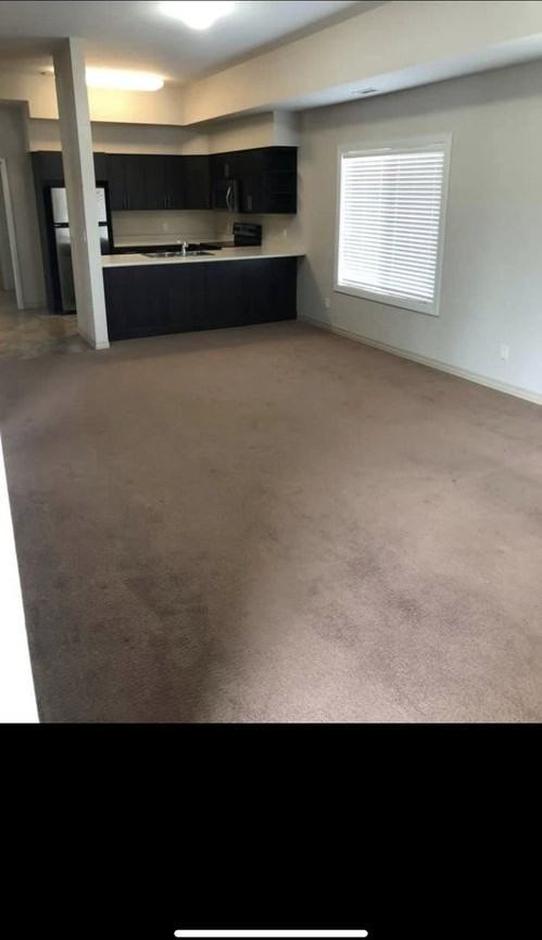 500 Waterfront Dr - Photo 3 of 9