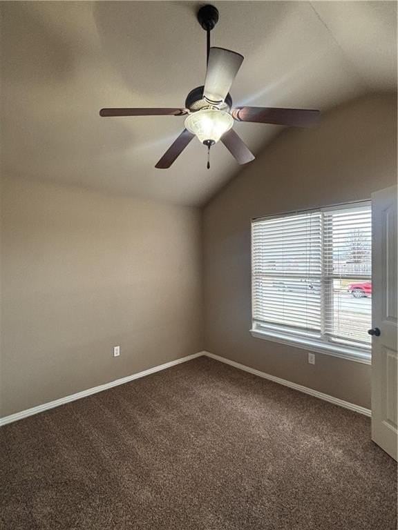 320 Violet St - Photo 7 of 14