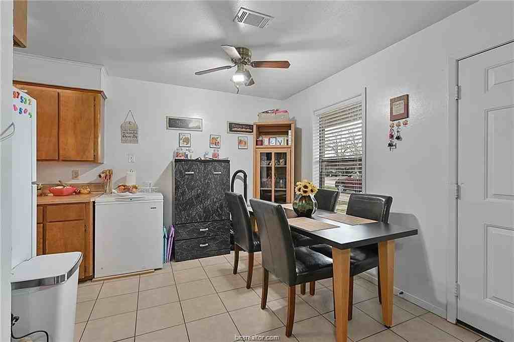 705 San Benito Drive Drive - Photo 5 of 13