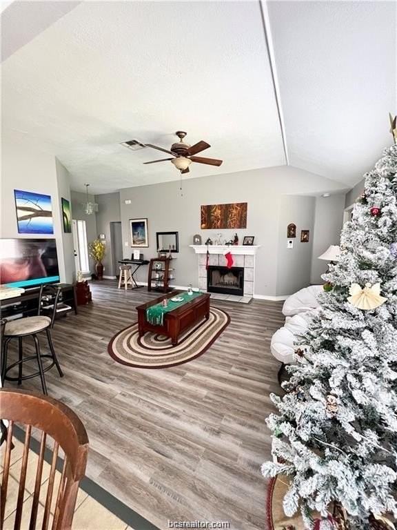 3605 Vienna Dr - Photo 4 of 18