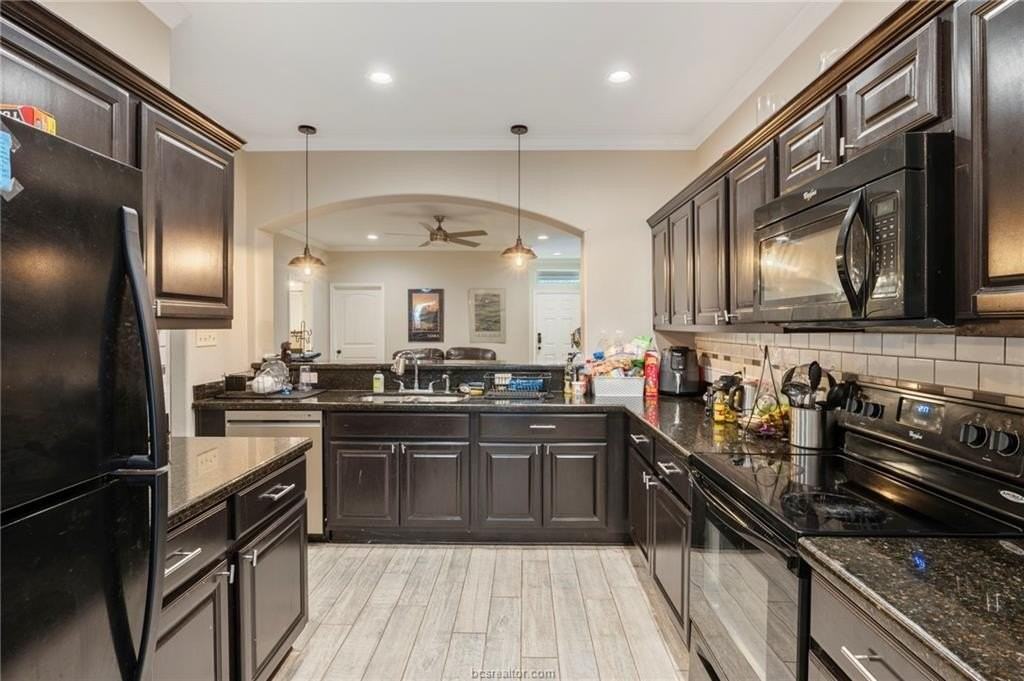 3317 Wakewell Ct - Photo 5 of 15