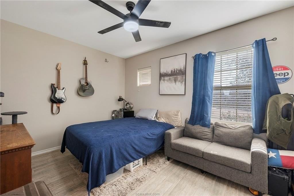 3317 Wakewell Ct - Photo 6 of 15