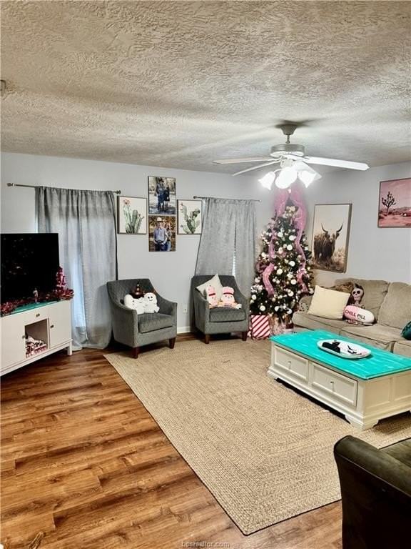 4013 Southern Trace Ct - Photo 6 of 21