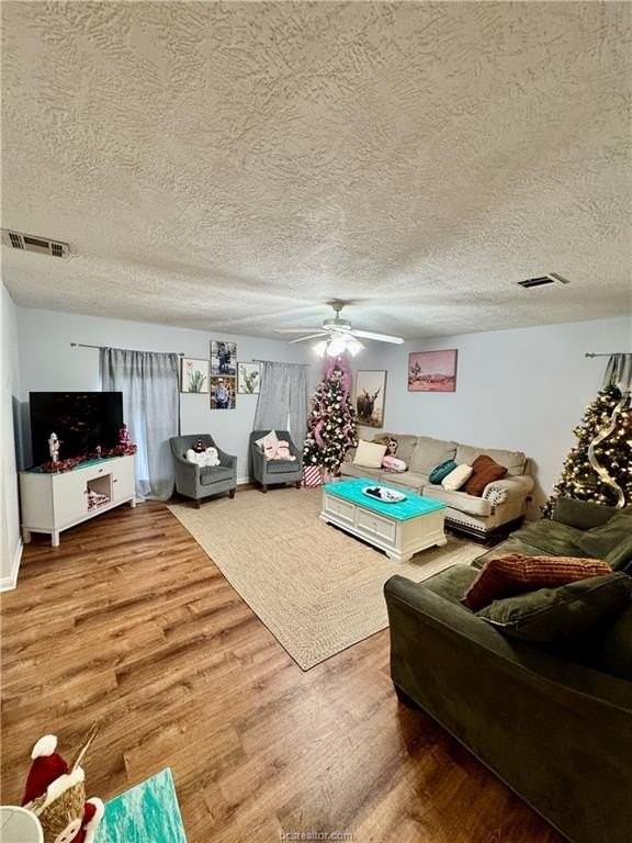 4013 Southern Trace Ct - Photo 7 of 21