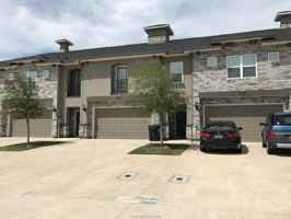 featured image of 3425 Papa Bear Dr