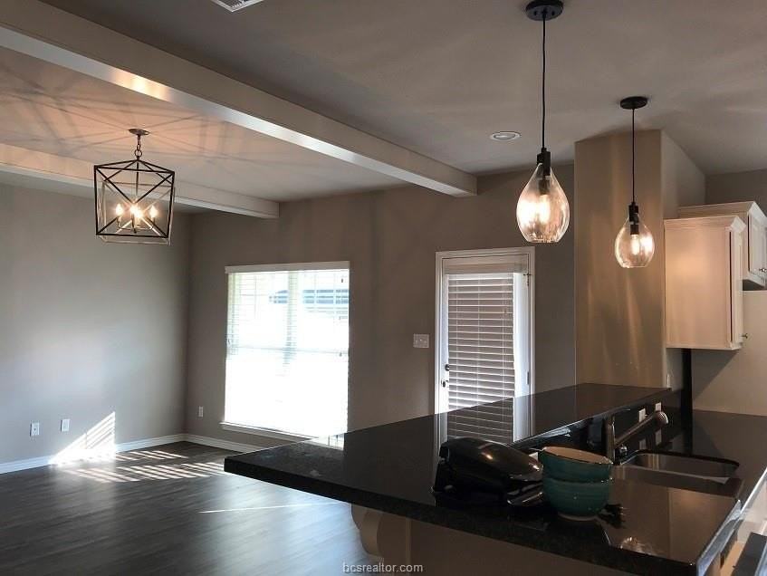 3425 Papa Bear Dr - Photo 4 of 19