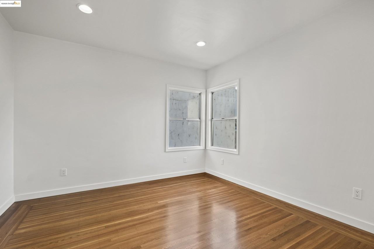 510 Pomona Ave - Photo 7 of 47