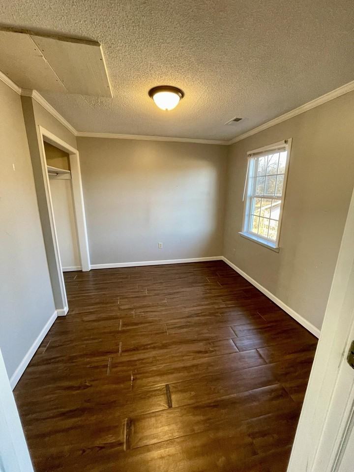 258 Rock Creek Rd - Photo 5 of 11