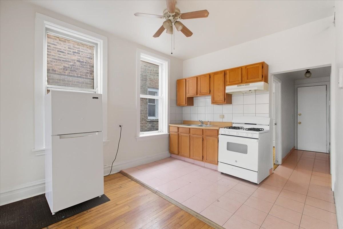 3133 W Augusta Blvd #3E - Photo 4 of 11