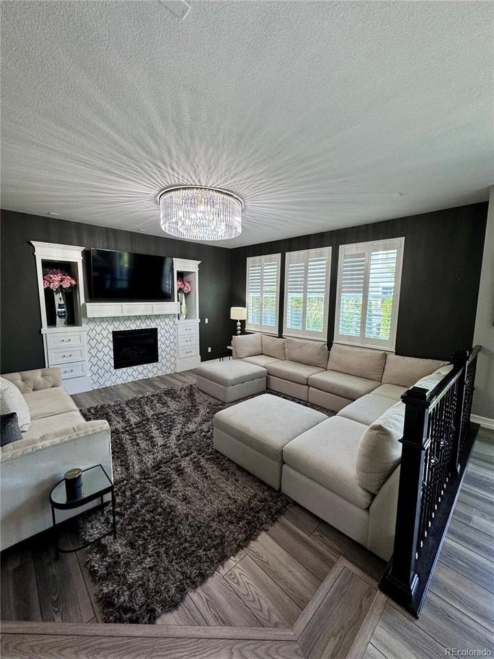 25447 E Arbor Dr - Photo 7 of 47