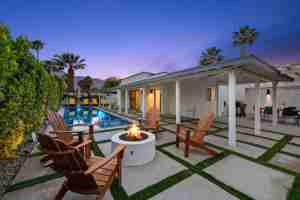 featured image of 1433 E Caleta Way