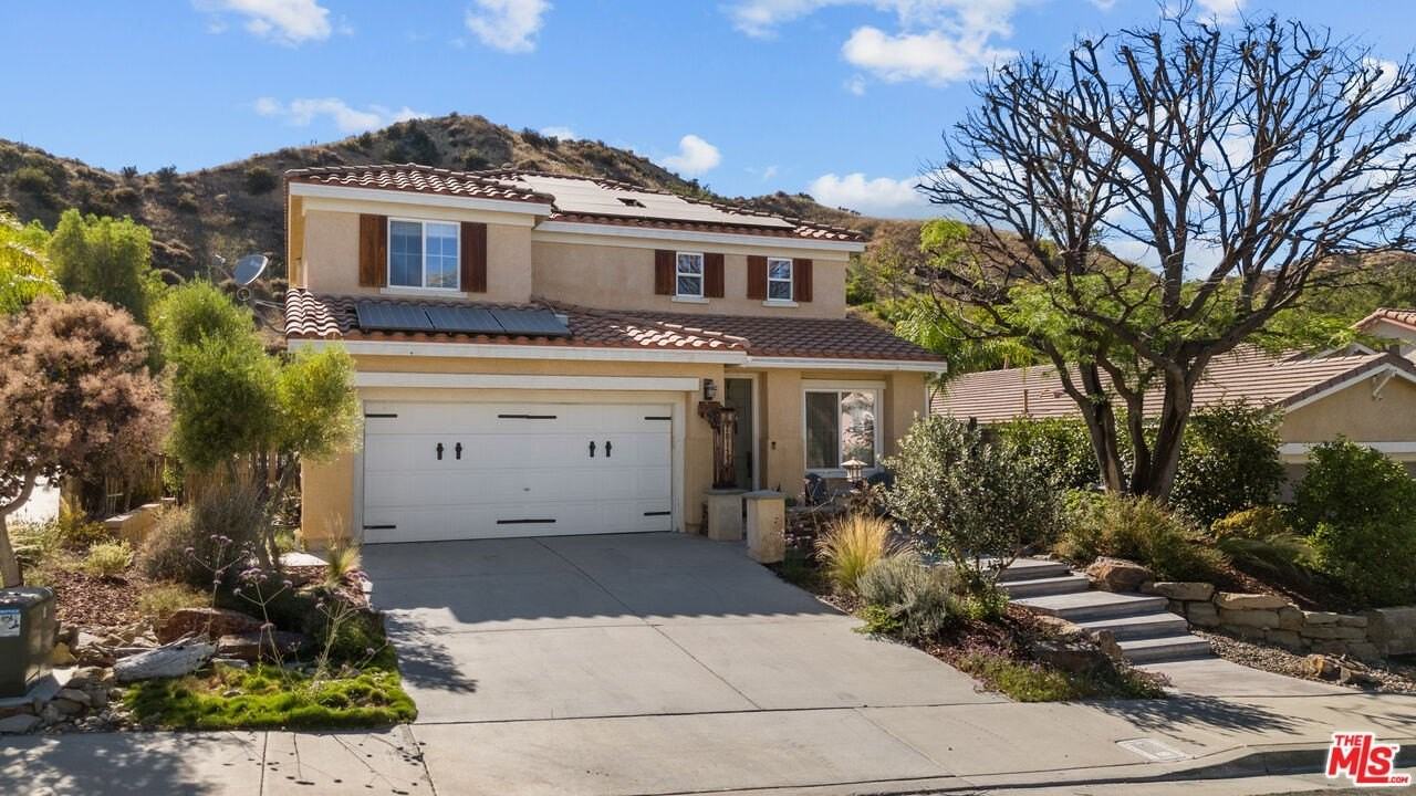 28123 Gibraltar Ln - Photo 2 of 43