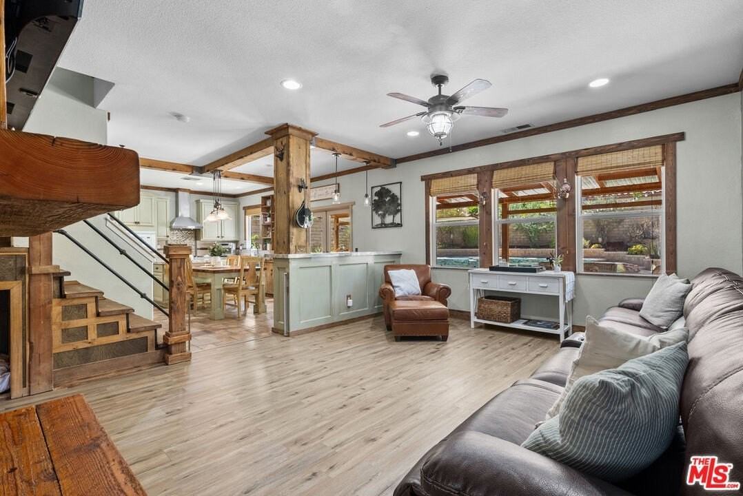 28123 Gibraltar Ln - Photo 6 of 43