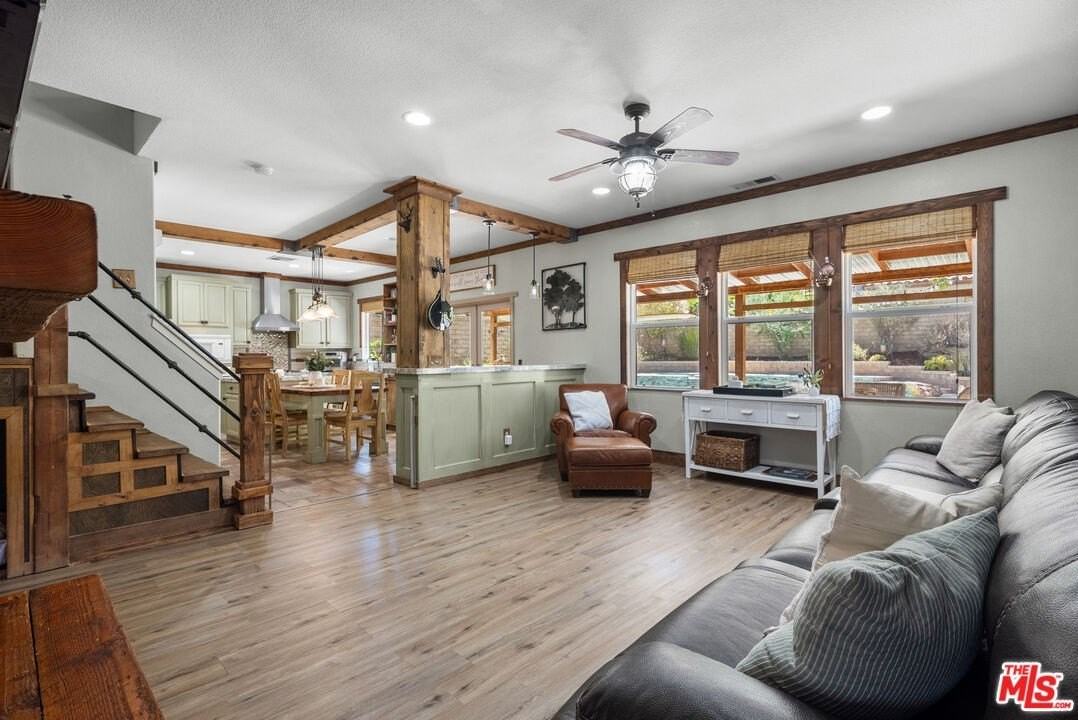 28123 Gibraltar Ln - Photo 7 of 43