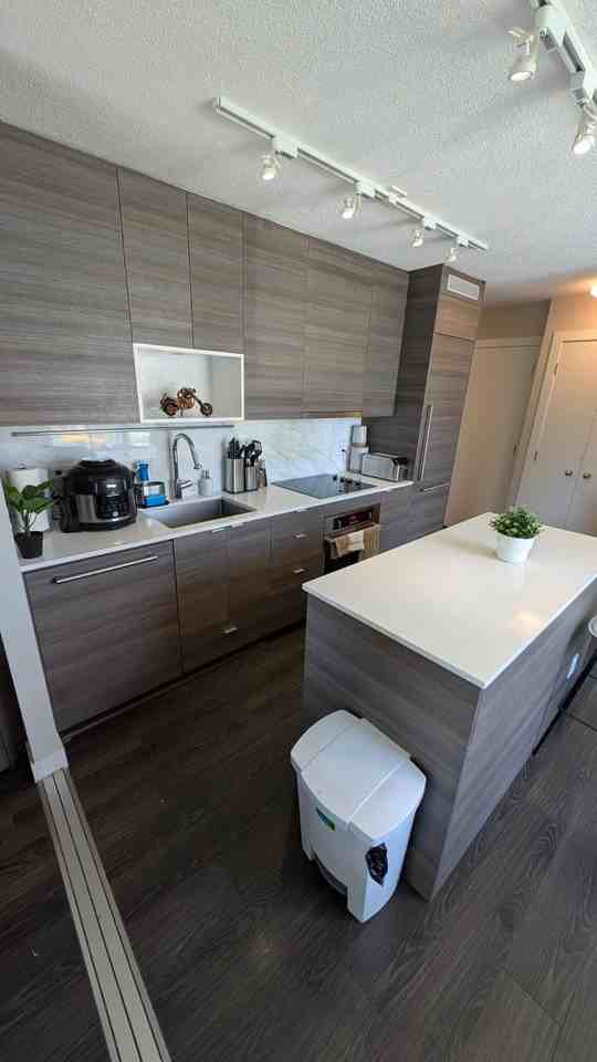 104 Ave & University Dr #610 - Photo 7 of 19