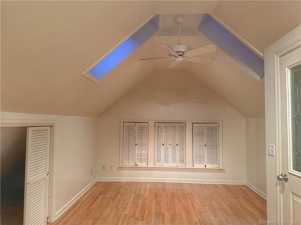 546 W Taft Ave - Photo 7 of 17