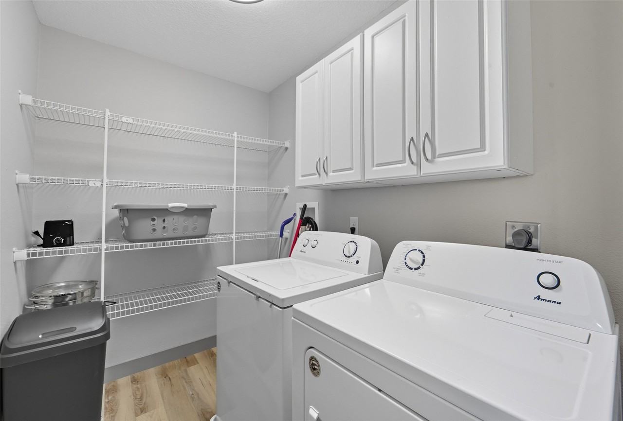 203 3rd St Se Apt 2b #2B - Photo 5 of 10