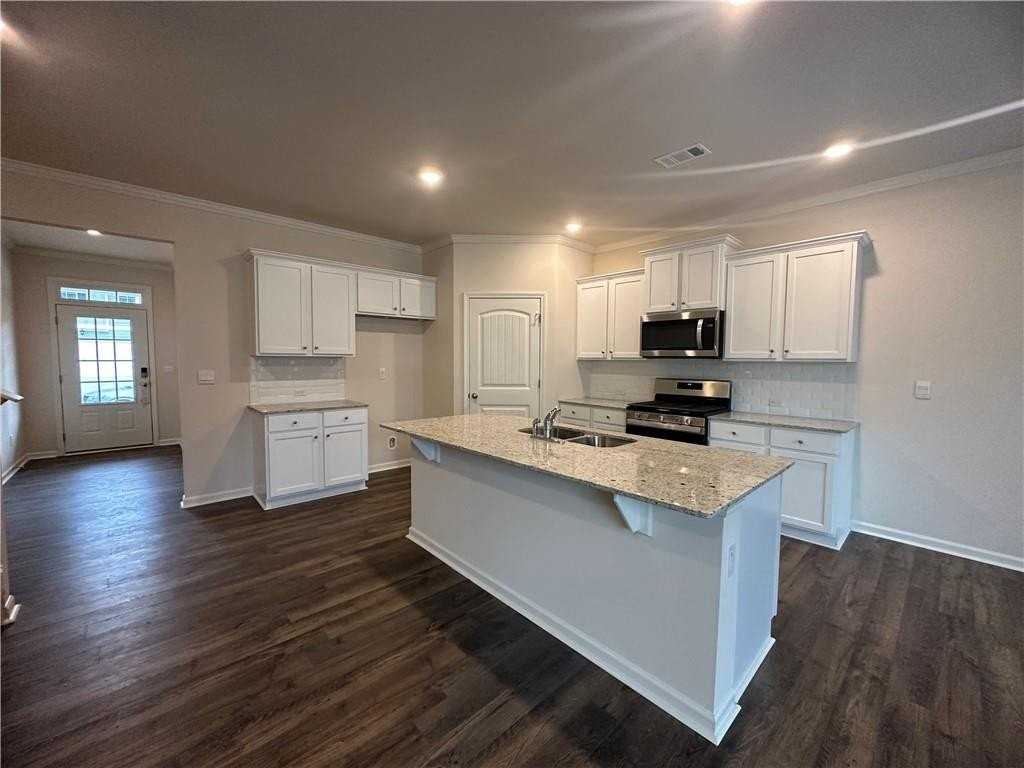 615 Quail Pass - Photo 3 of 17