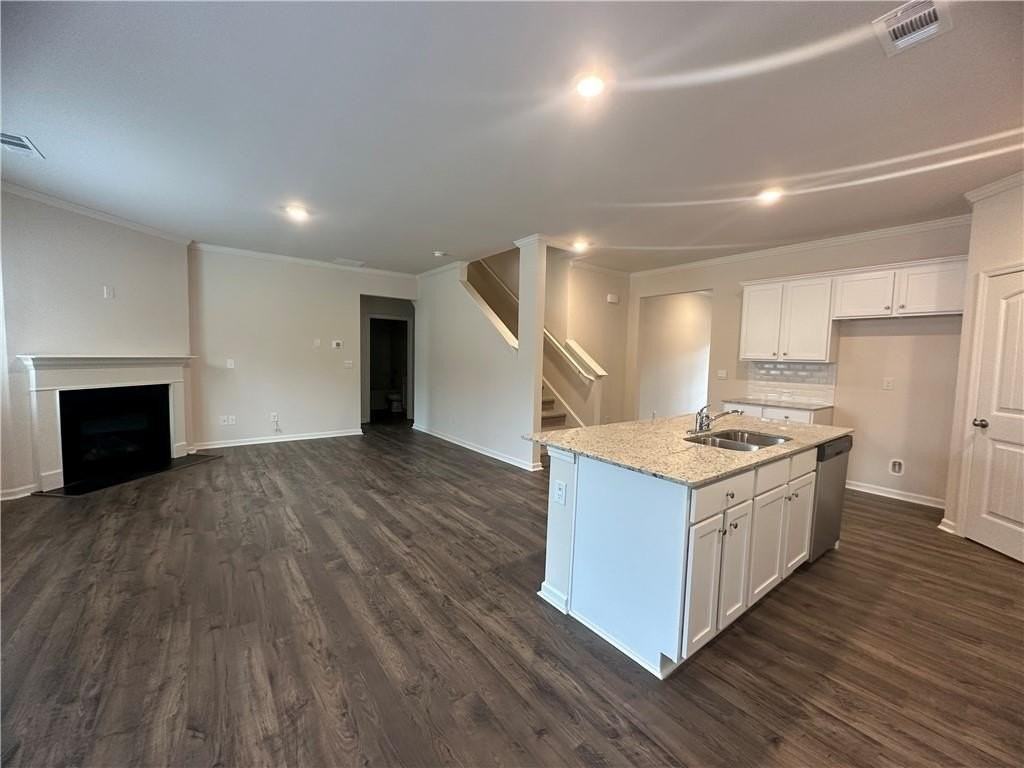 615 Quail Pass - Photo 4 of 17