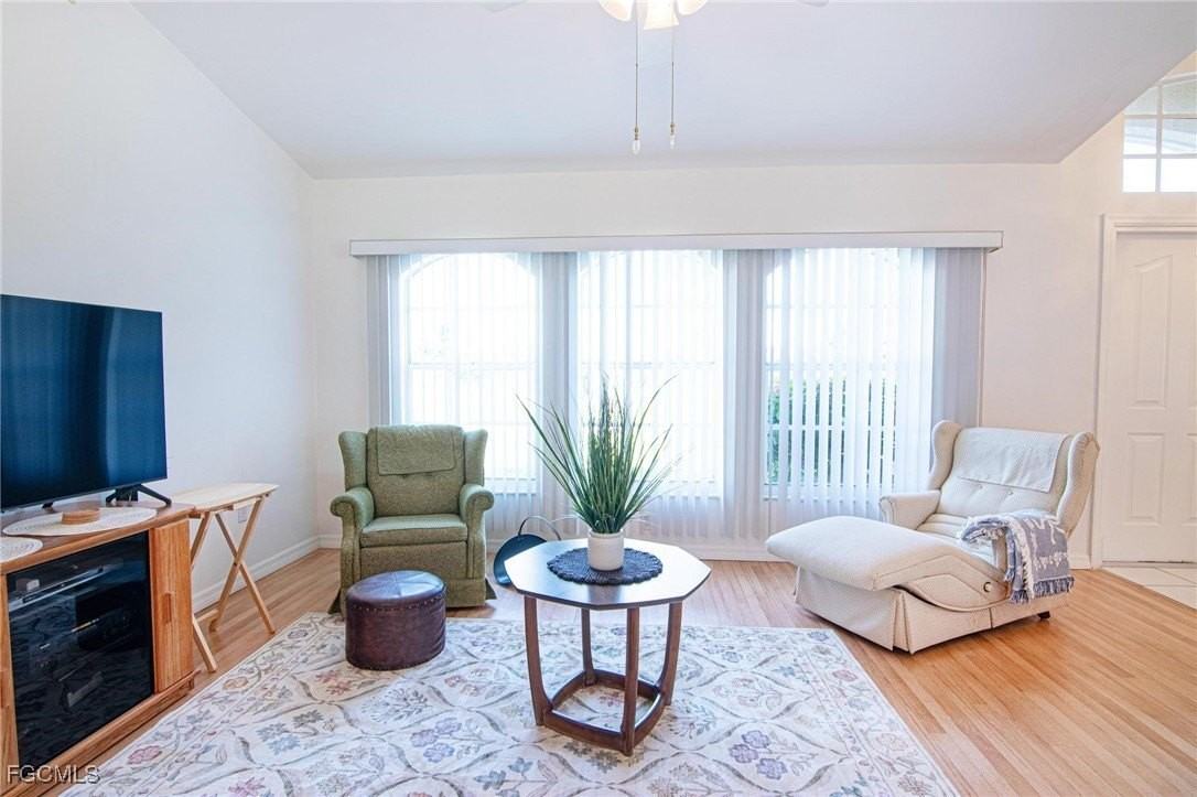 3032 Sw 10th Ave - Photo 5 of 40