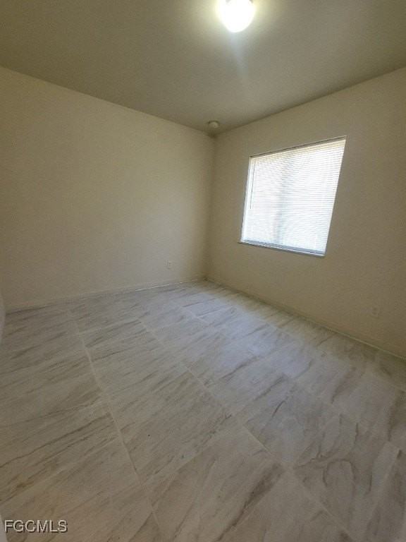 862 Holmes Ave - Photo 5 of 15